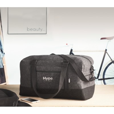 Bolsa de deporte o viaje de fieltro con asa ajustables y desmontables